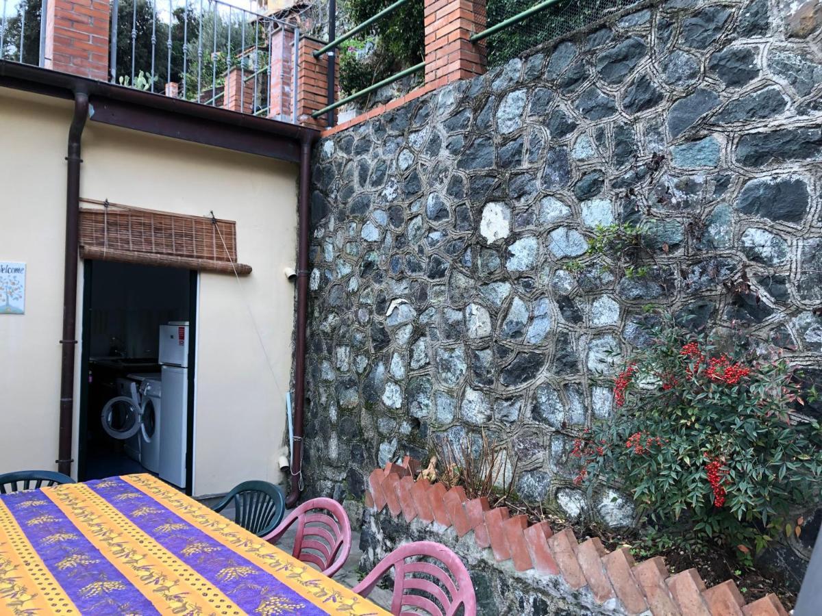 Appartamento Al Castelletto レヴァント エクステリア 写真